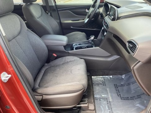 Used 2019 Hyundai Santa Fe SEL image 25