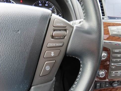 Used 2018 Nissan Armada SL w/ Premium Package image 18