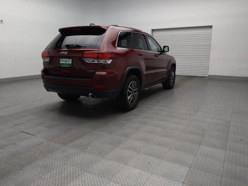 Used 2020 Jeep Grand Cherokee Laredo w/ Security & Convenience Group image 9