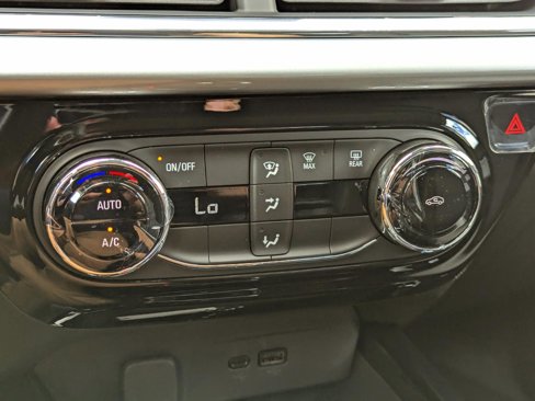 New 2026 Chevrolet Trax LT image 31