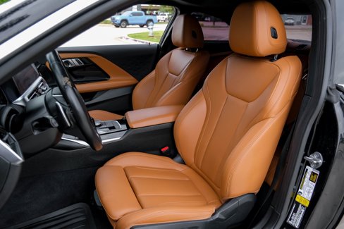 Used 2022 BMW 230i Coupe w/ Premium Package image 4