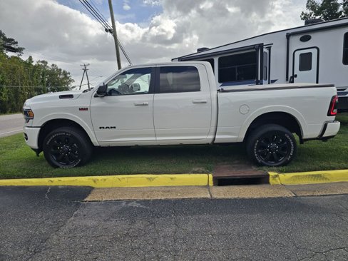 Used 2022 RAM 2500 Laramie image 2