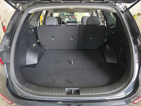 Used 2019 Hyundai Santa Fe SEL image 14