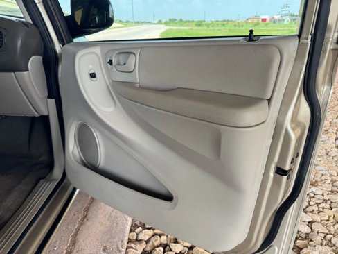 Used 2007 Dodge Grand Caravan SXT image 22
