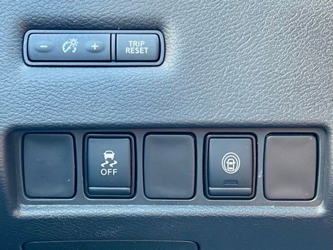 Used 2023 Nissan Murano SV image 26