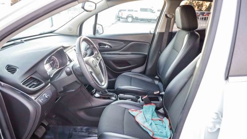 Used 2022 Buick Encore Preferred w/ Safety Package image 18