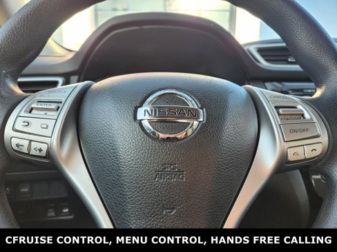 Used 2015 Nissan Rogue SV image 10