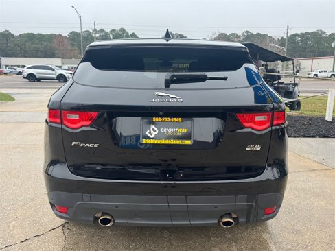 Used 2019 Jaguar F-PACE Prestige image 6