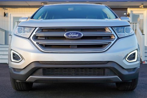 Used 2017 Ford Edge Titanium w/ Technology Package image 11