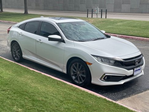 Used 2019 Honda Civic EX-L image 8