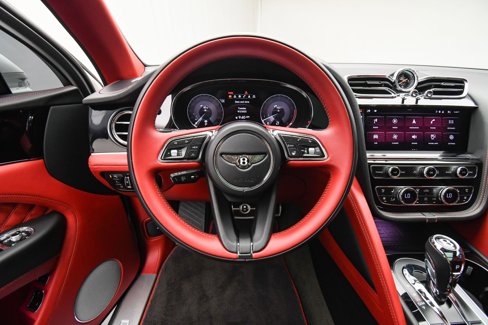 Used 2022 Bentley Bentayga Speed image 15