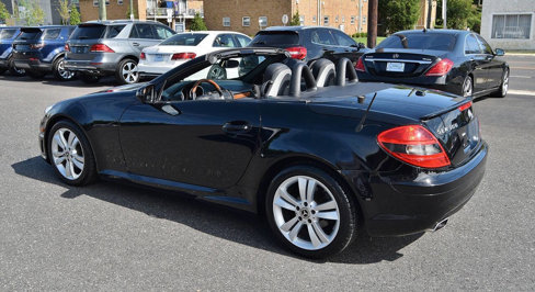 Used 2011 Mercedes-Benz SLK 300 image 19