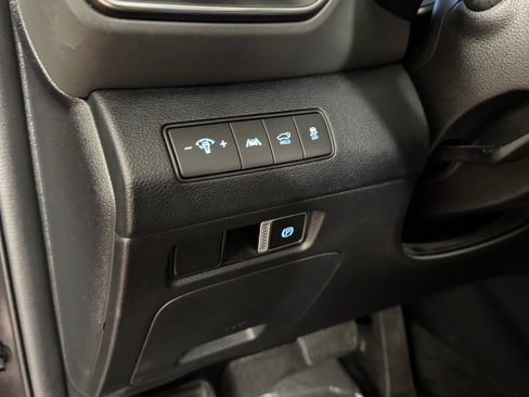 Used 2022 Hyundai Santa Fe SEL w/ Convenience Package image 17