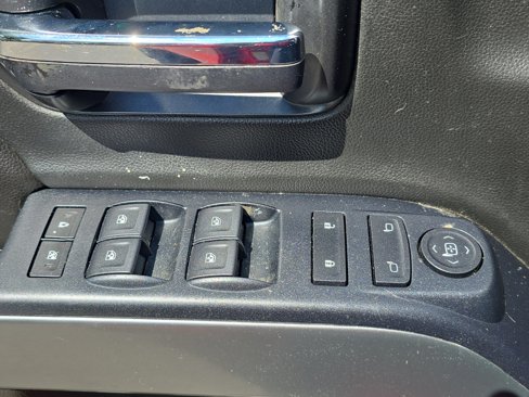 Used 2018 Chevrolet Silverado 1500 LT w/ All Star Edition image 26