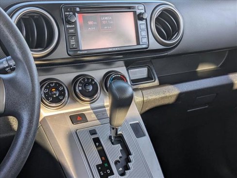 Used 2015 Scion xB image 15