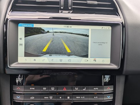 Used 2020 Jaguar F-PACE Premium image 15
