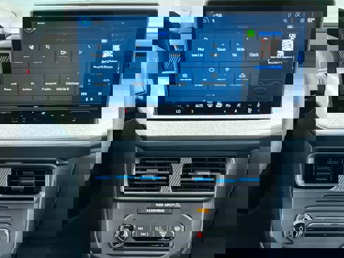 New 2025 Ford Maverick XLT image 20