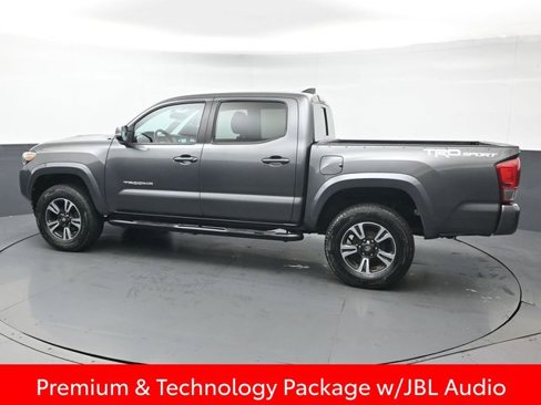 Certified 2017 Toyota Tacoma TRD Sport image 4
