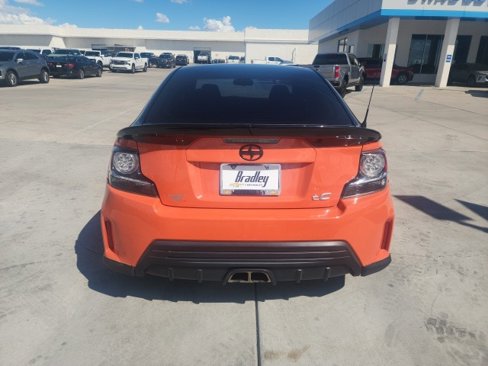 Used 2015 Scion tC image 5