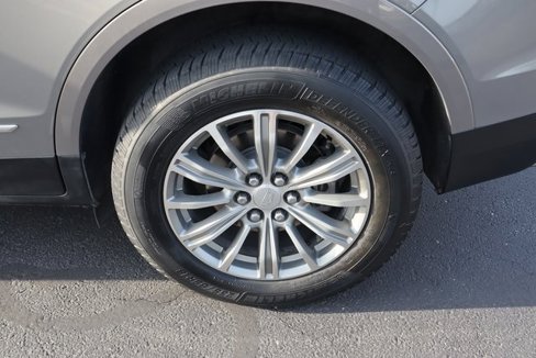 Used 2018 Cadillac XT5 Luxury image 19