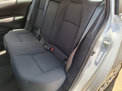 Used 2023 Toyota Corolla LE image 34