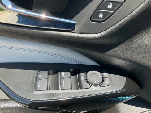 New 2025 Chevrolet Trax LT w/ Driver Confidence Package image 26