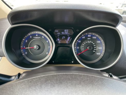 Used 2013 Hyundai Elantra Limited w/ Technology Pkg image 21