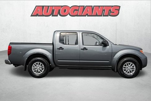 Used 2017 Nissan Frontier SV w/ SV Value Truck Package image 6