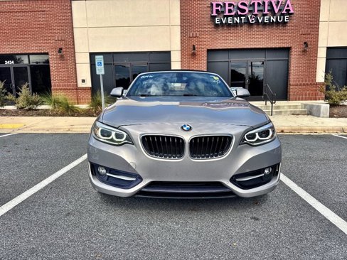 Used 2017 BMW 230i Convertible image 2