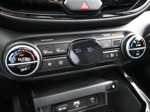 Used 2023 Kia Soul EX image 18