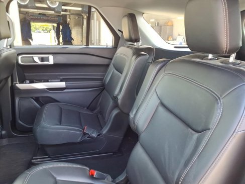 Used 2023 Ford Explorer XLT w/ Equipment Group 202A image 17