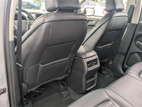 Used 2024 Ford Edge SEL image 17