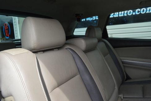 Used 2011 MAZDA CX-9 Grand Touring w/ Moonroof & Bose Audio Pkg image 27