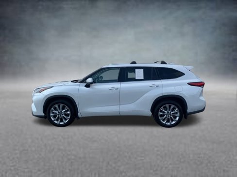 Used 2022 Toyota Highlander Limited image 9