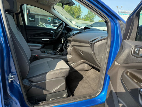 Used 2017 Ford Escape SE image 10