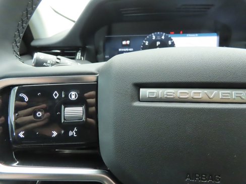 Used 2024 Land Rover Discovery Sport S image 11