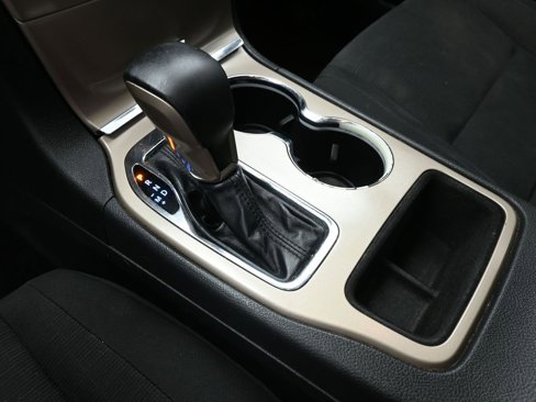 Used 2017 Jeep Grand Cherokee Laredo image 17
