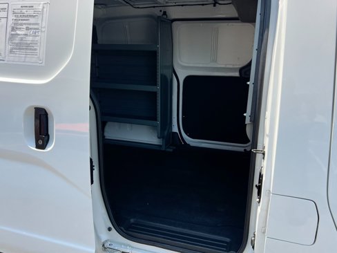 Used 2020 Nissan NV200 S image 14