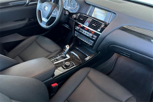Used 2017 BMW X3 xDrive28i image 18