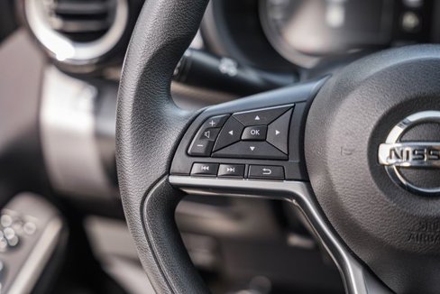 Used 2019 Nissan Kicks SV image 26