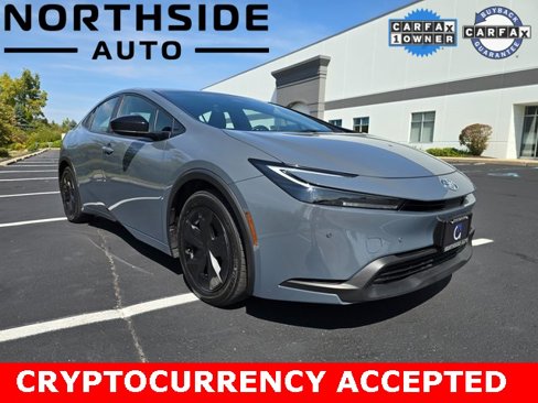 Used 2023 Toyota Prius LE image 1