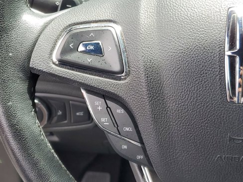 Used 2018 Lincoln MKC Premiere image 18