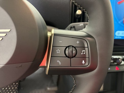 New 2025 MINI Cooper 2-Door Hardtop image 15