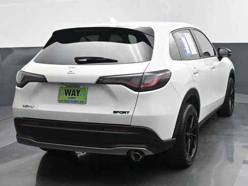 Used 2023 Honda HR-V Sport image 5