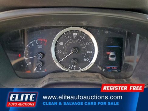 Used 2021 Toyota Corolla LE image 17