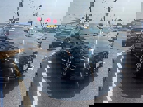 Used 2024 Nissan Altima 2.5 S image 2