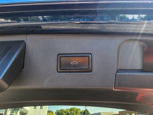 Used 2019 Volkswagen Atlas SE w/ Panoramic Sunroof Package image 20