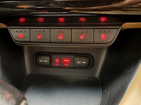 Used 2018 Kia Sportage SX image 19