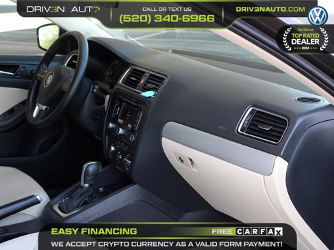 Used 2011 Volkswagen Jetta SEL image 19