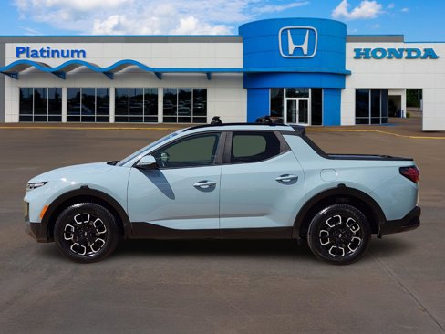 Used 2022 Hyundai Santa Cruz SEL Premium image 3